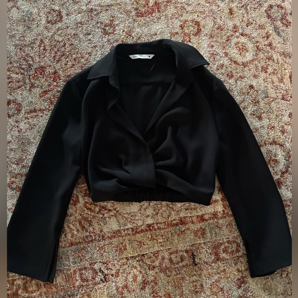 Zara Black Cropped Blouse